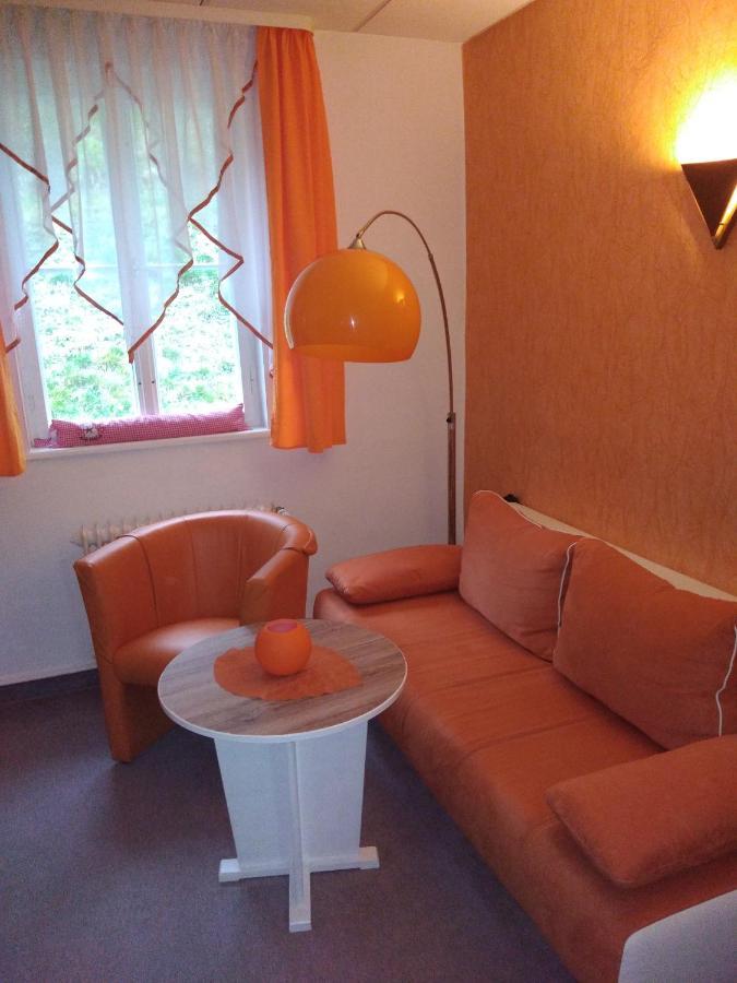 Pension Waldidyll Stutzerbach ภายนอก รูปภาพ