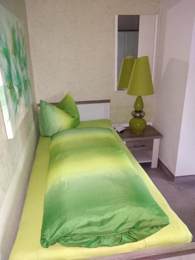 Pension Waldidyll Stutzerbach ภายนอก รูปภาพ